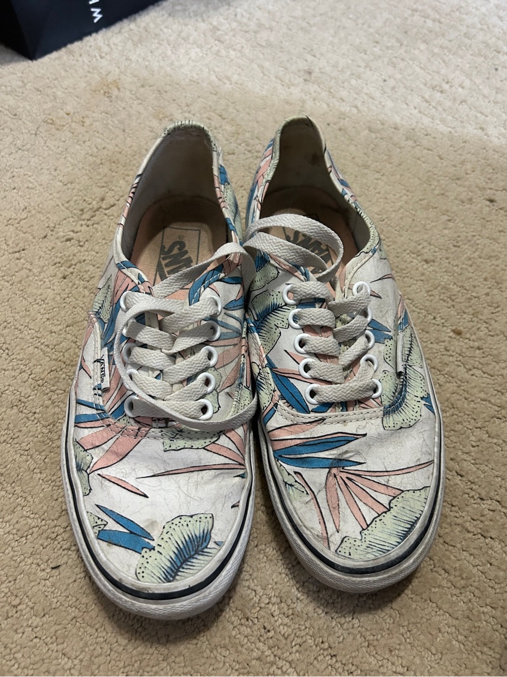 Vans Women's Floral Canvas Low-Top Sneakers in Pastel Blue, Pink, Cream, Green